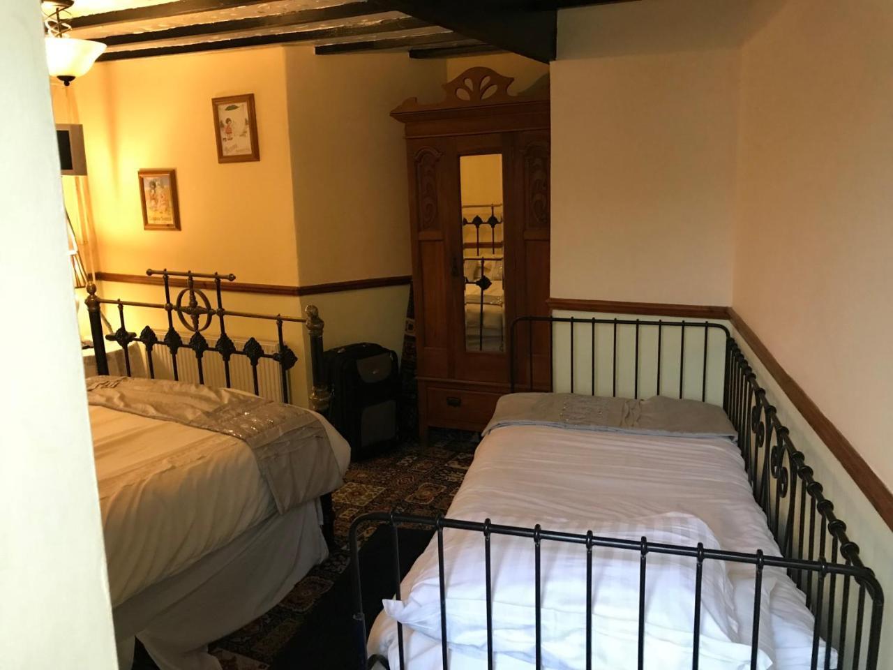 Prince Of Wales Inn Rhymney Dış mekan fotoğraf